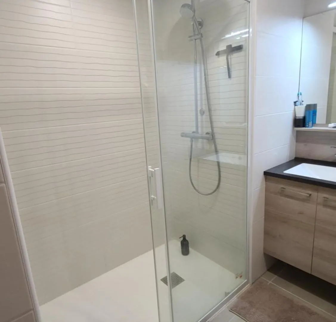 Lägenhet Appartement Climatise T3 Vue Mer De 63 M2 - 2 Chambres Et Belle Terrasse De 23 M2 Cavalaire-sur-Mer